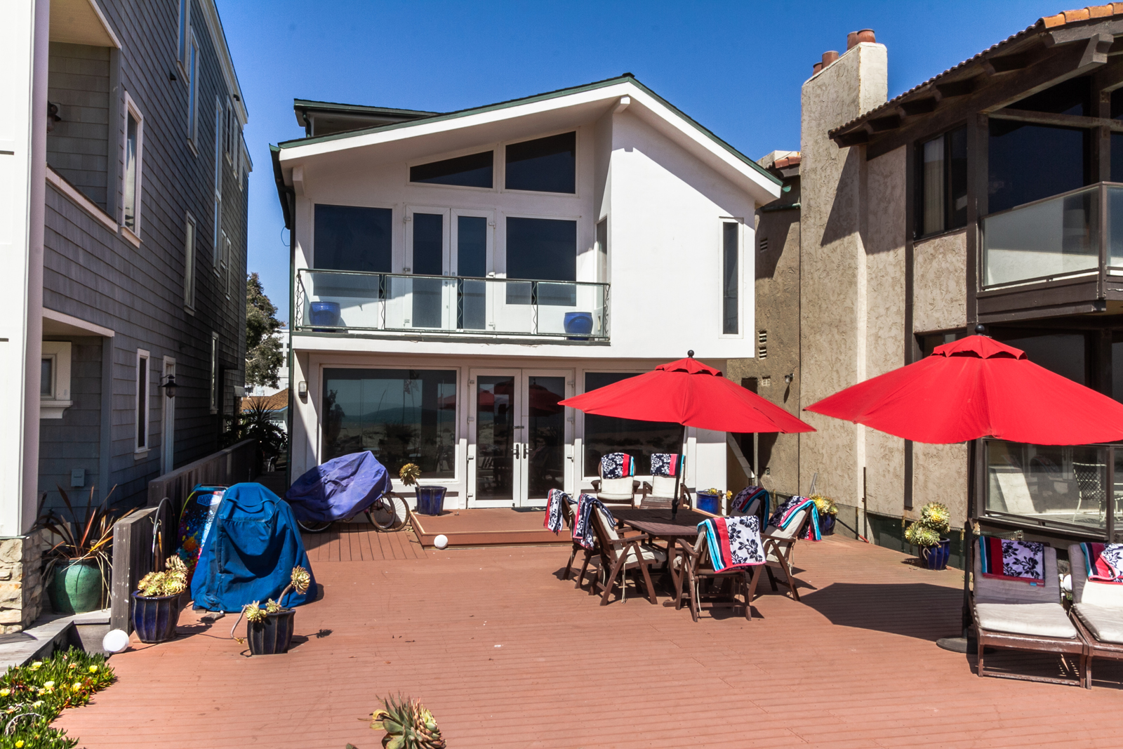 California Beach House deck